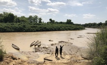 Ghanaian troops monitor the river that separates Ghana and Burkina Faso