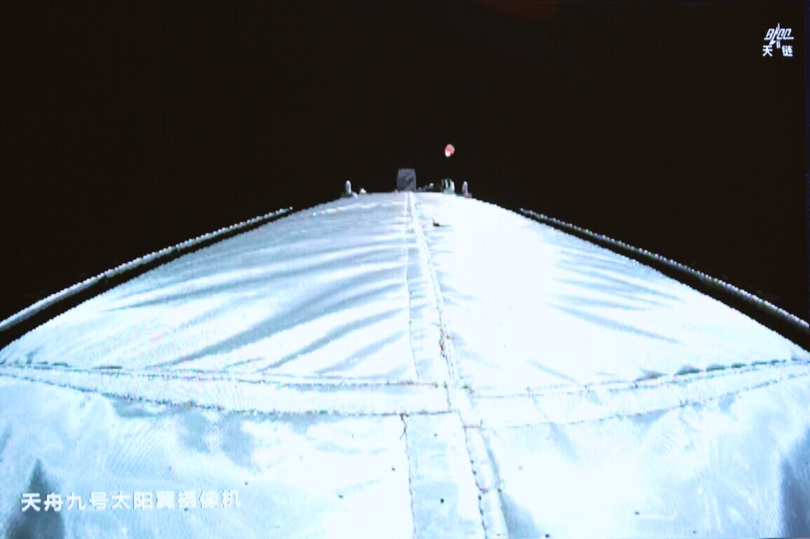 FOCUS | Tianzhou-9 cargo craft re-enters atmosphere