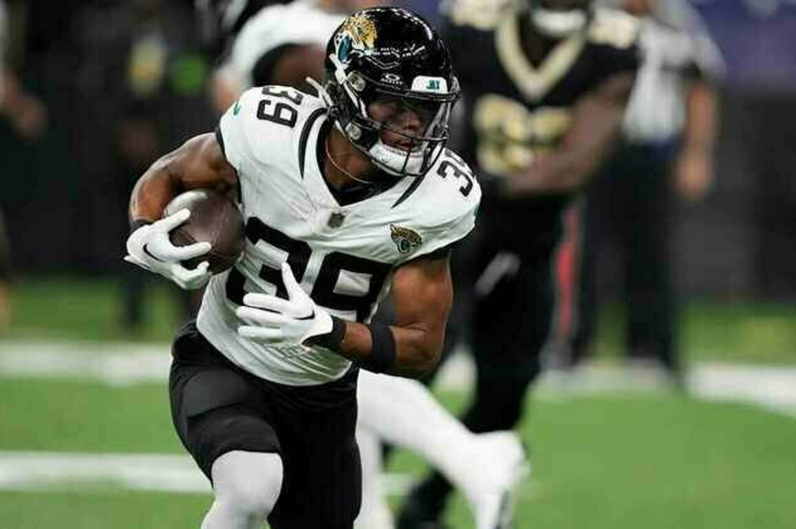 Falcons sign wide receiver Jamal Agnew