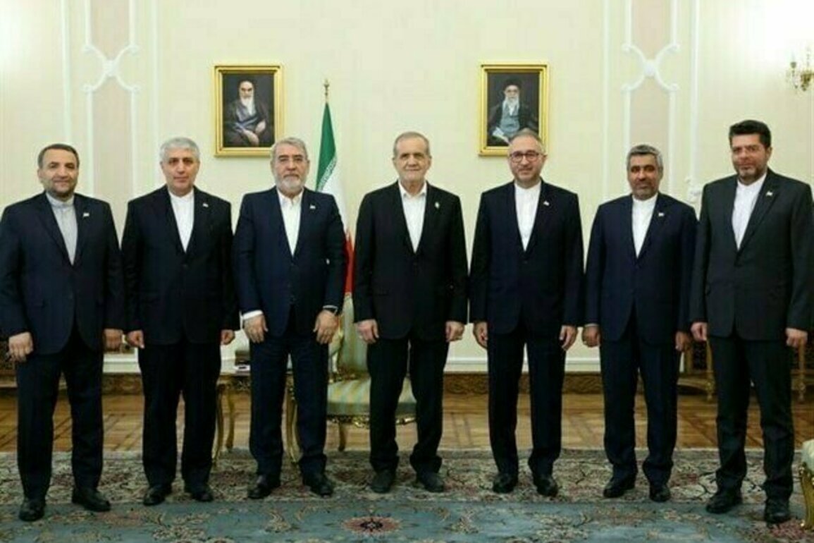 Foreign Relations to Strengthen Iran against Pressures: President