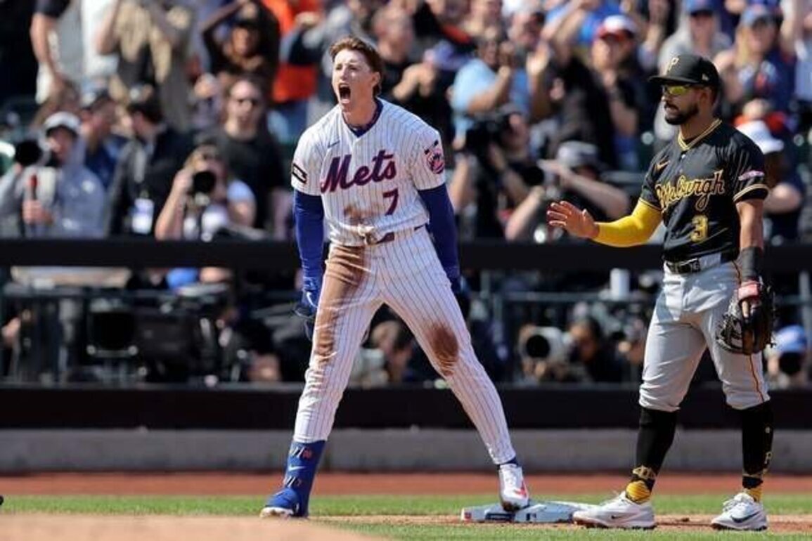 Mets torch Paul Skenes, beat Pirates in opener