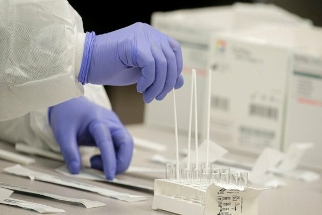 South Africa to share Omicron strain samples with foreign biosecurity bodies