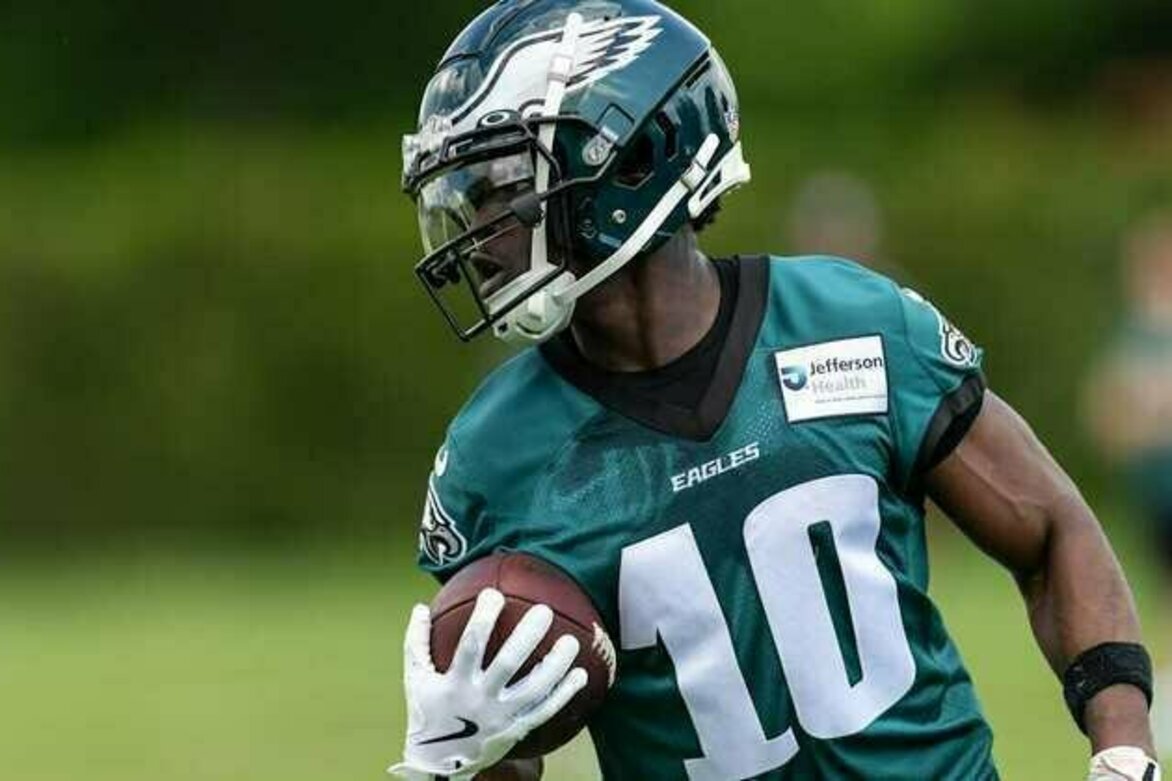 Eagles sign Ife Adeyi