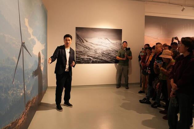 Photographer captures visual journey of China's green transition