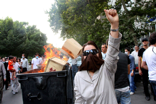 "Victory belongs to you": Reza Pahlavi urges Iranians to sustain protests against Khamenei regime