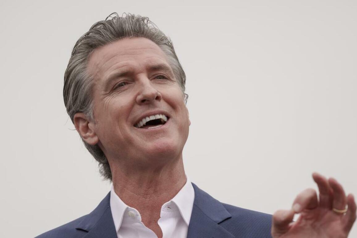 Newsom launches campaign to encourage Canadian tourism in California