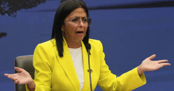 Venezuela responds to Trump's oil blockade