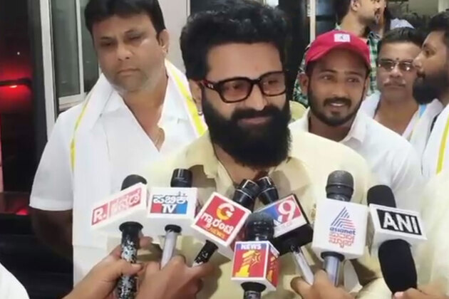 Rishab Shetty attends concluding day of Sri Raghavendra Guruvaibhavotsava at Mantralayam after 'Jai Hanuman' film launch