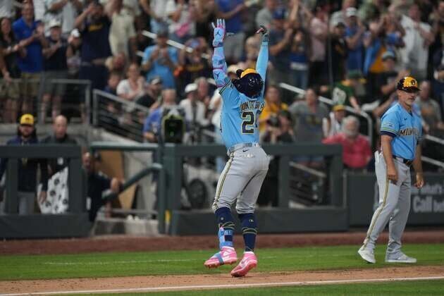 MLB roundup: Brewers outslug A's 15-14 in 12 innings at Las Vegas