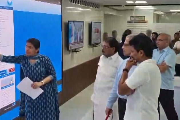 Tamil Nadu: Heavy rains lash several districts; Deputy CM, ministers on inspections