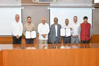 Gandhinagar: State govt signs two MoUs with Nyara Energy in presence of CM Bhupendra Patel