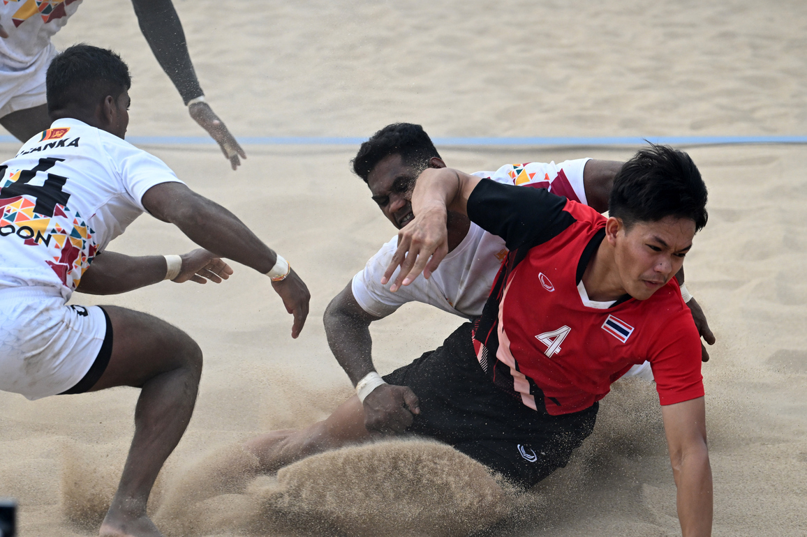 (SP)CHINA-HAINAN-SANYA-ASIAN BEACH GAMES-BEACH KABADDI-MEN'S TEAM-THA VS SRI(CN)