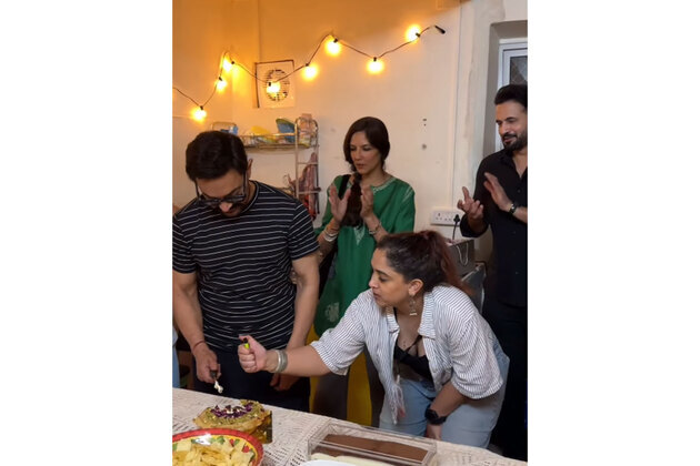 Aamir Khan cuts birthday cake with Ira, Junaid, Azad and girlfriend Gauri at intimate celebration