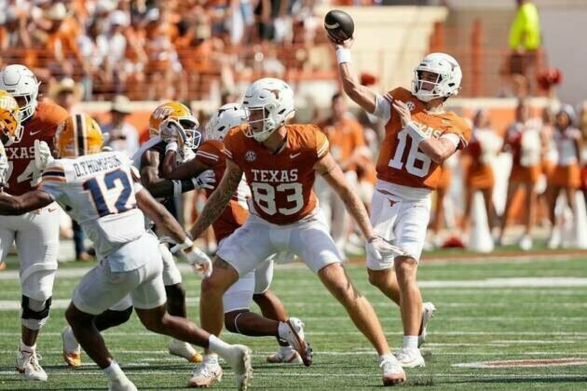 Could Sam Houston serve as salve for No. 8 Texas' ailing offense?