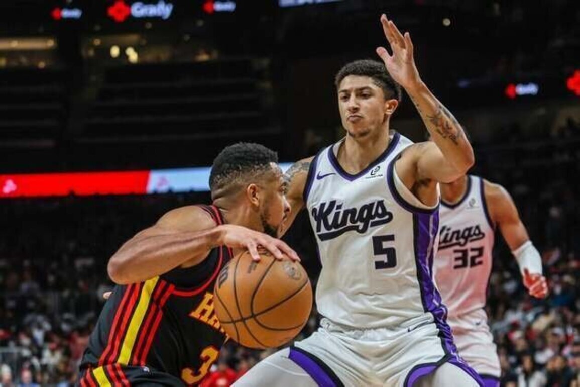 Kings vie for elusive road win in visit to spiraling Nets