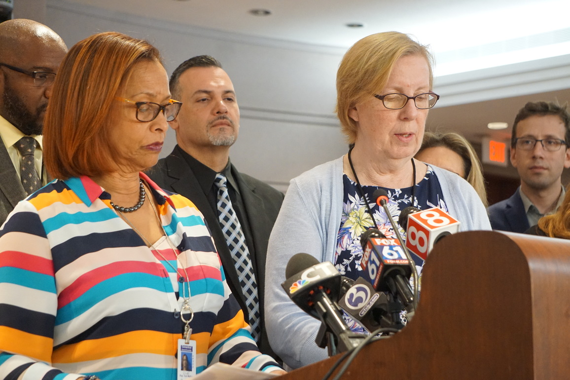 CT lawmakers' budget plan pushes back on 'fiscal guardrails'
