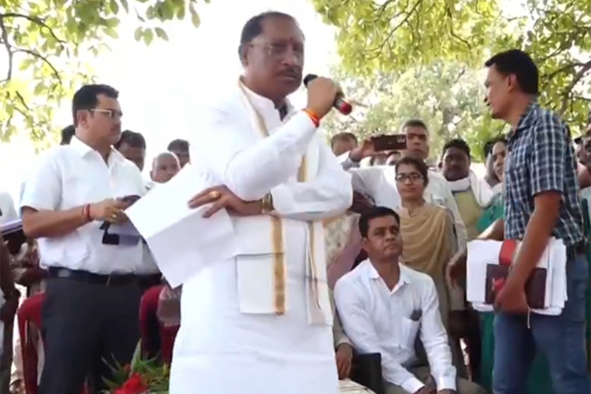 Chhattisgarh CM Vishnu Deo Sai orders suspension of officials over delayed projects in Mungeli, GPM districts