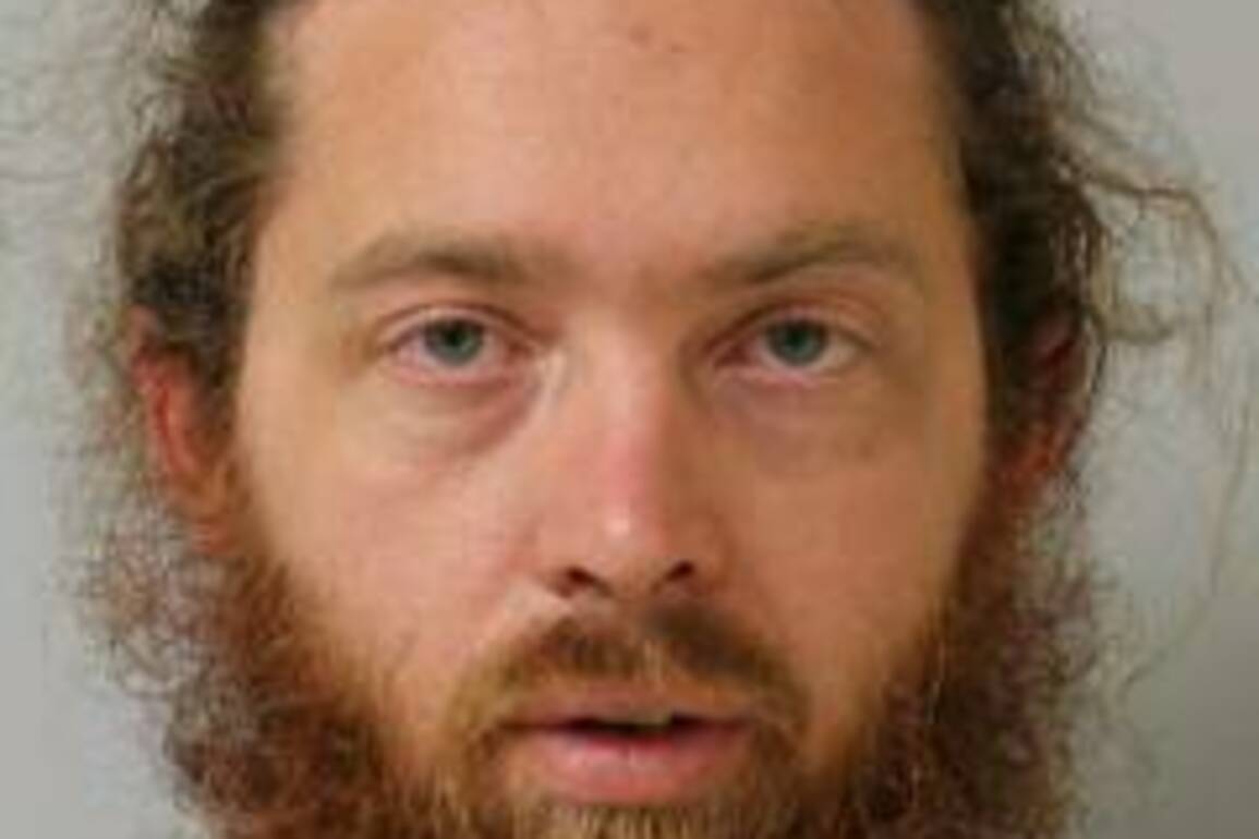 Puna man accused of sexually assaulting girl