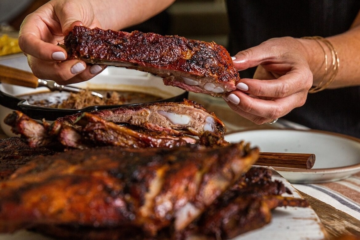 Tuscaloosa BBQ Tour- 5 essential stops for Southern barbecue lovers