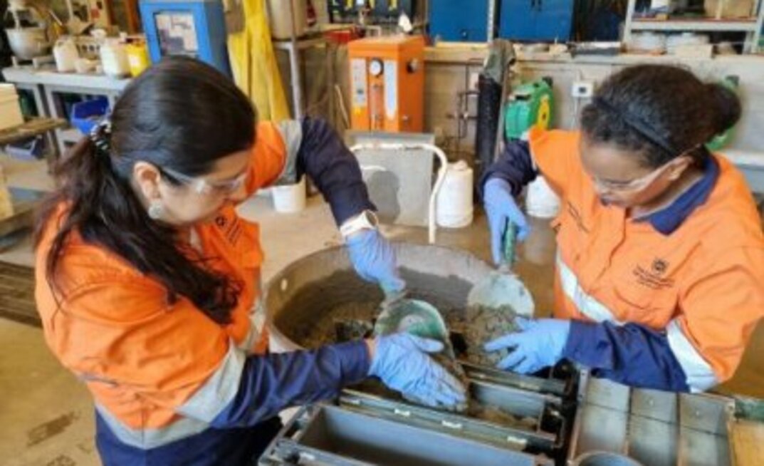 Dr Juliana Segura-Salazar (left) and Dr Lulit Habte Ekubatsion at UQ's School of Civil Engineering concrete laboratory.