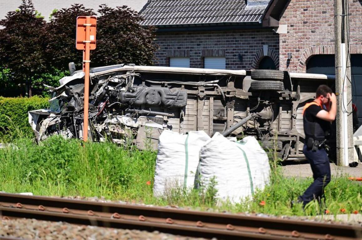 School bus, train collision kills 4 in Belgium