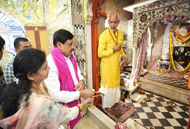 Madhya Pradesh CM Mohan Yadav visits Chitrakoot Dham, prays for welfare of people