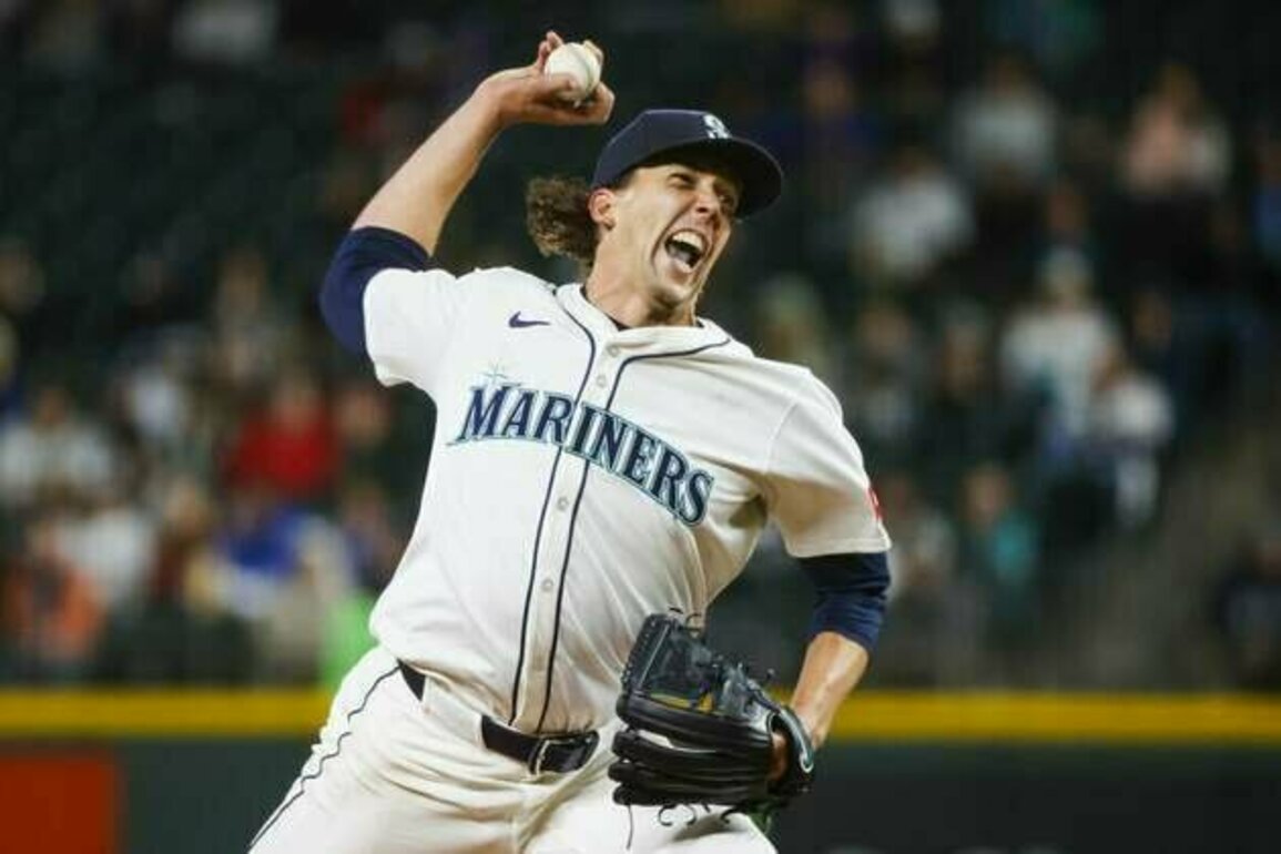 Rangers tasked with solving M's ace Logan Gilbert's splitter