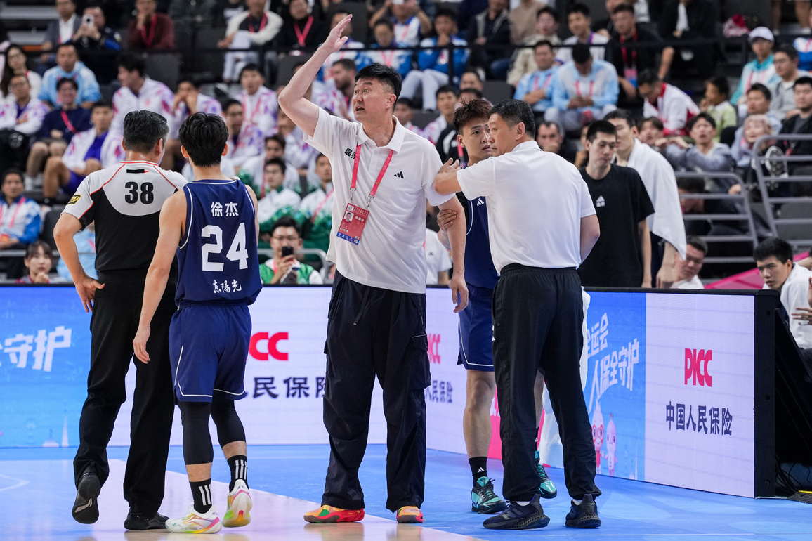 (SP)CHINA-15TH NATIONAL GAMES-BASKETBALL-MEN'S (CN)