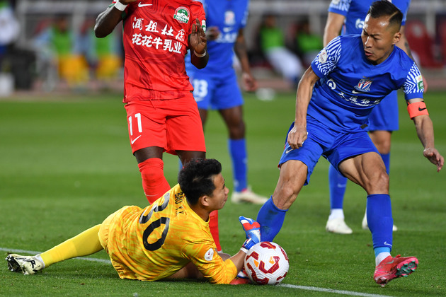 (SP)CHINA-ZHENGZHOU-FOOTBALL-CSL-SHANGHAI VS HENAN (CN)