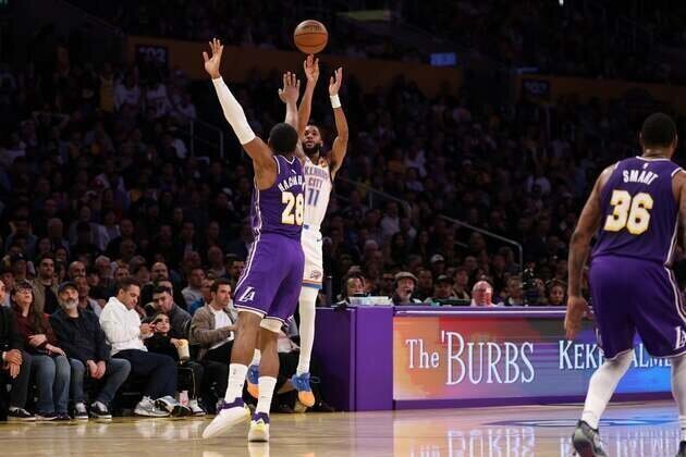 With each team missing top scorer, Thunder push past Lakers