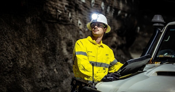 Genesis nabs more Laverton ground