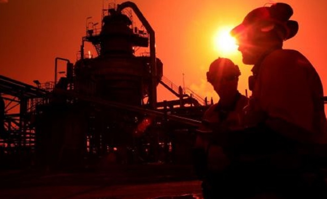 BHP starts week lower