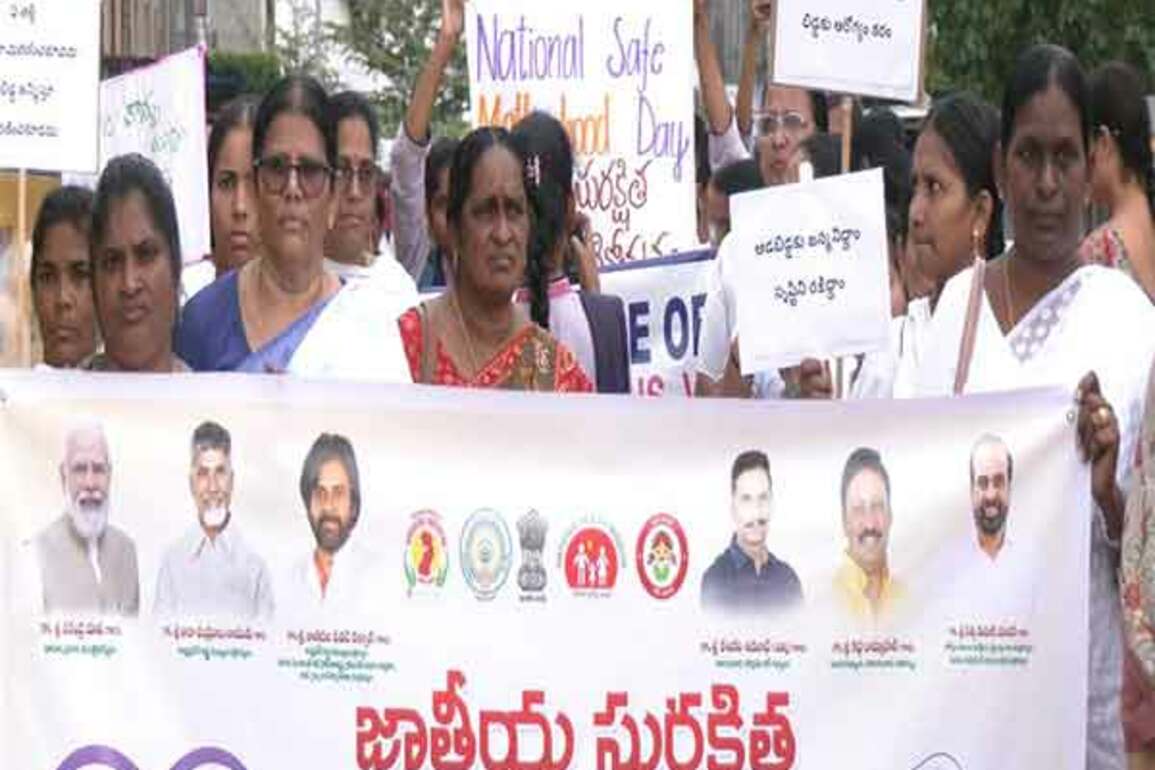 Rally celebrates motherhood on National Safe Motherhood Day