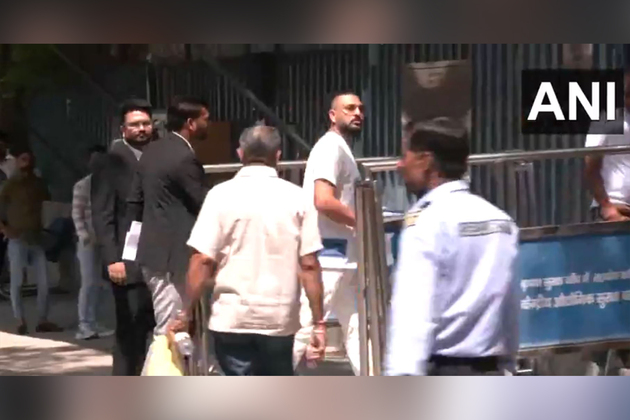 Yuvraj Singh arrives at ED office for questioning in betting app case