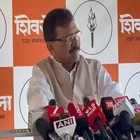 "Vishwuguru busy dropping verbal bombs against political opponents": Sanjay Raut slams Centre over Pak's role in US-Iran ceasefire