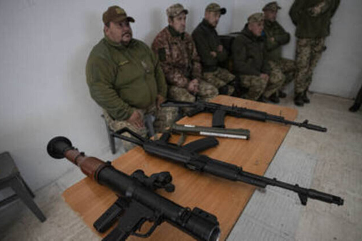 Poland braces for flood of Ukrainian guns - media