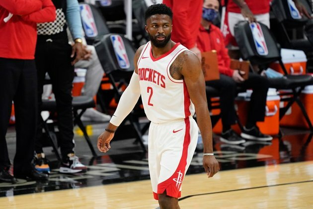 Rockets G David Nwaba (wrist) to miss at least six weeks