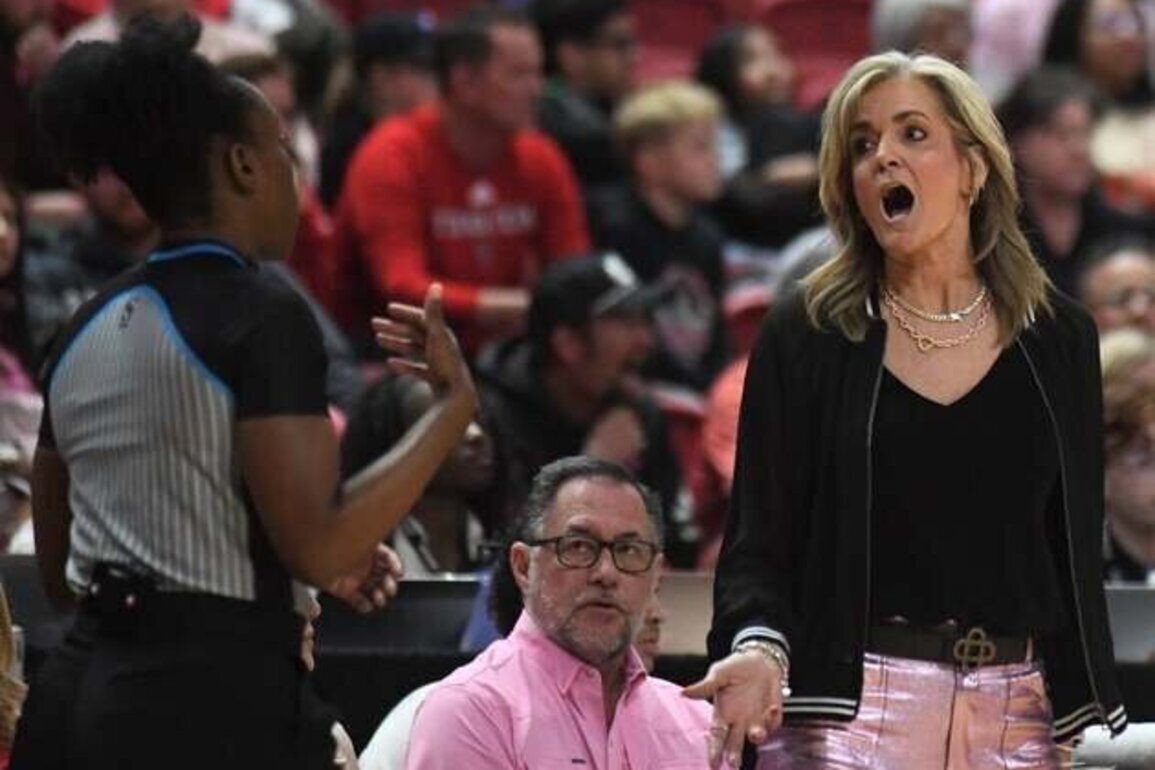 Women's Top 25 roundup: No. 20 Texas Tech blitzes No. 15 Baylor