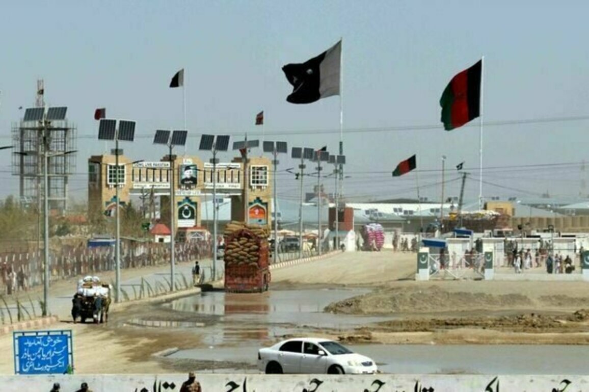 Fierce Fighting, Deaths Reported Along Pakistan-Afghanistan Border