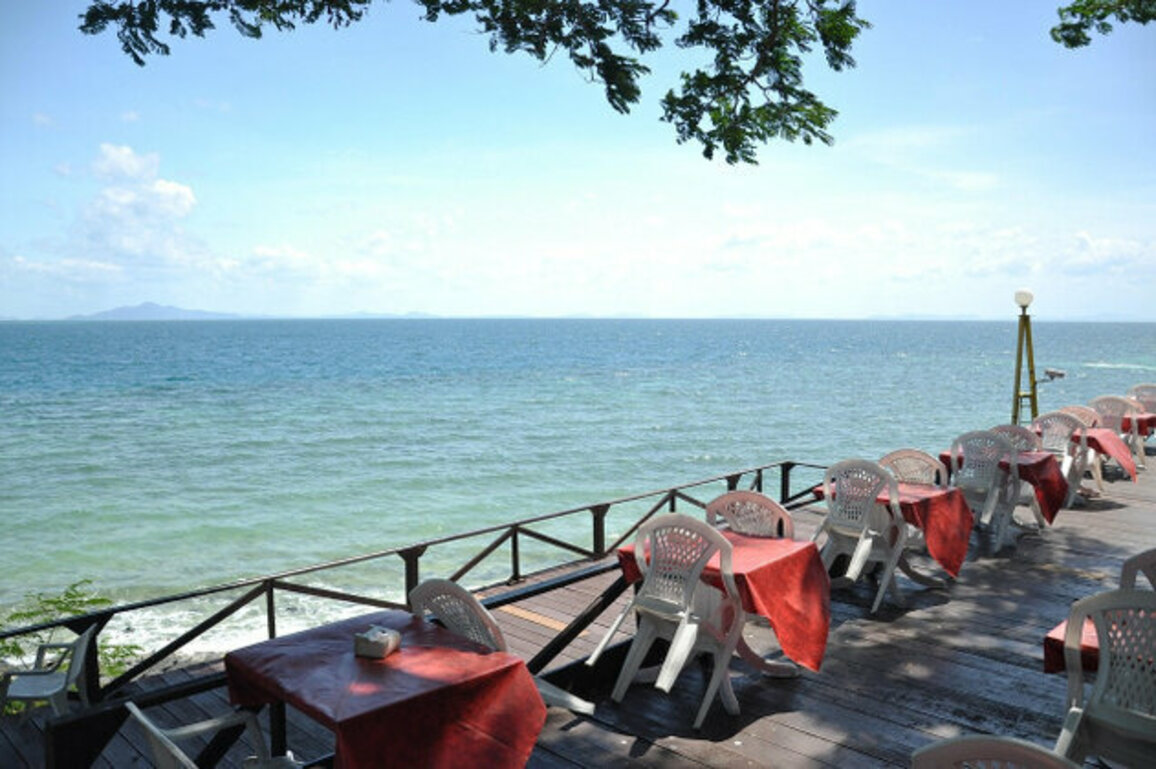 Summer Surge Brings Noticeable Price Hikes to Bulgarian Restaurants