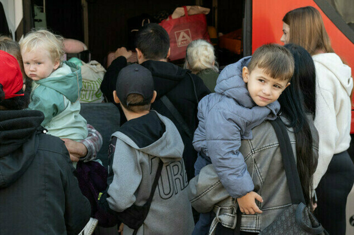 Most Germans oppose welfare payments for Ukrainians  poll