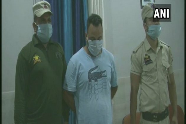Man held for impersonating policeman in J-K's Doda