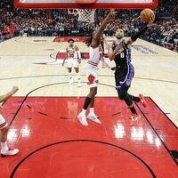 Bulls blow past Kings in Zach Levine's return to Chicago