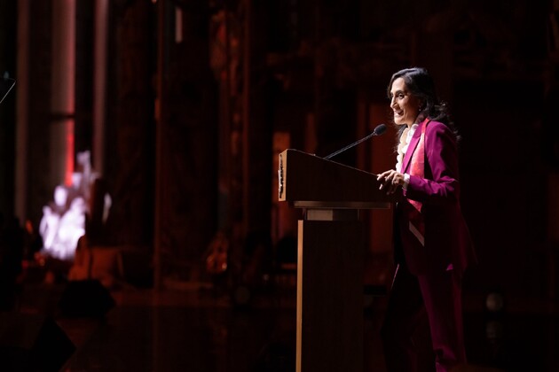 Canadian FM softens tone towards China, says it's a "new govt" with "new foreign policy, geopolitical environment"