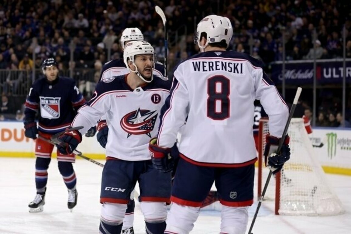 Adam Fantilli's hat trick helps Blue Jackets topple Rangers