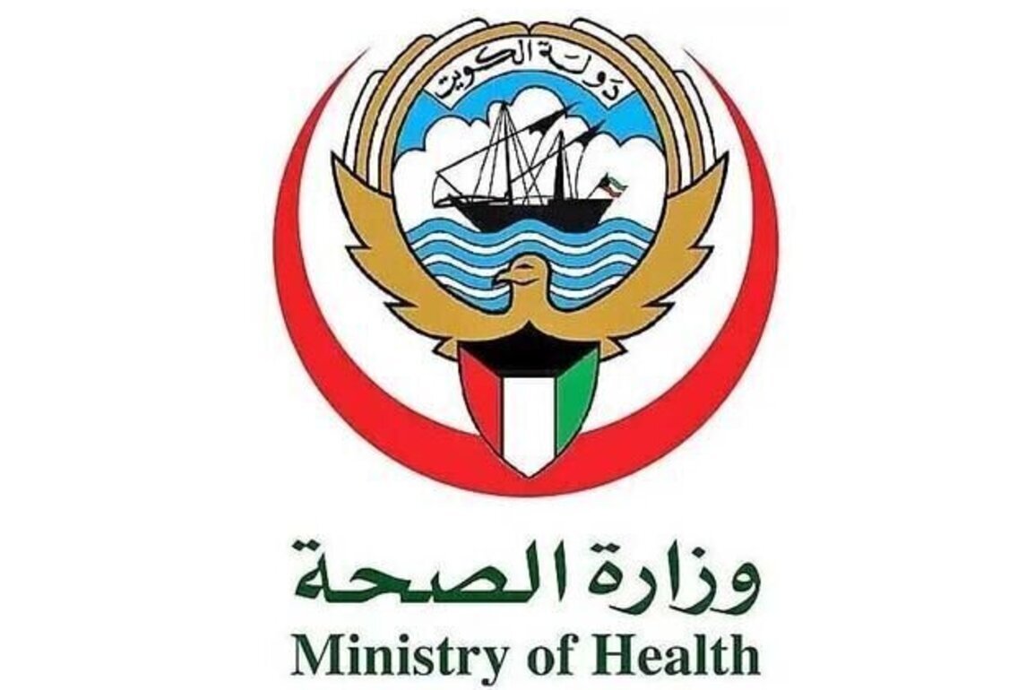 Falling debris injures two emergency medical staff in Kuwait