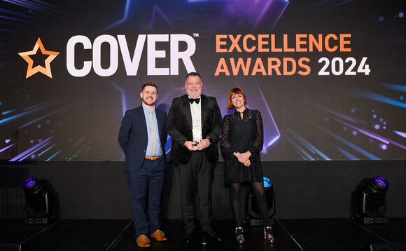 2024 11 07 incisive cover awards 0355 580x358.jpg