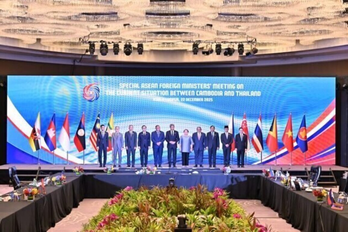 ASEAN Ministers meet amid renewed Thailand-Cambodia border clashes