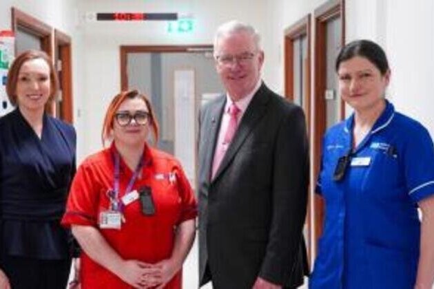 Health Minister recognises excellence in elective care
