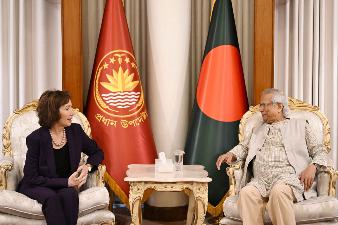 US Charge d'Affaires to Bangladesh talks of impending Feb polls in her farewell call with Yunus